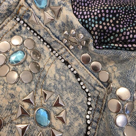 Vintage The Tony Alamo 1987 Levi's Beaded Studded Cropped Denim Jacket Sz Medium - Picture 4 of 12